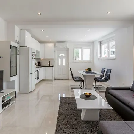 Apartments Amore דירה ספליט