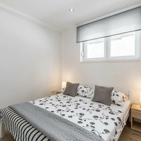 Apartments Amore شقة *