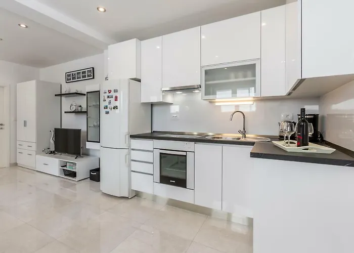 Apartments Amore דירה *