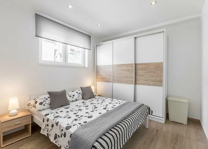 Apartments Amore ספליט