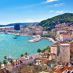 Apartment Apartments Amore Split